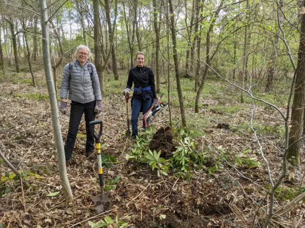 Sherwood Heath – Katie & Emma